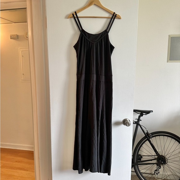 Hurley Black Drop Waist Beach Strappy Classic Maxi Dress Size Medium EUC - Picture 5 of 9